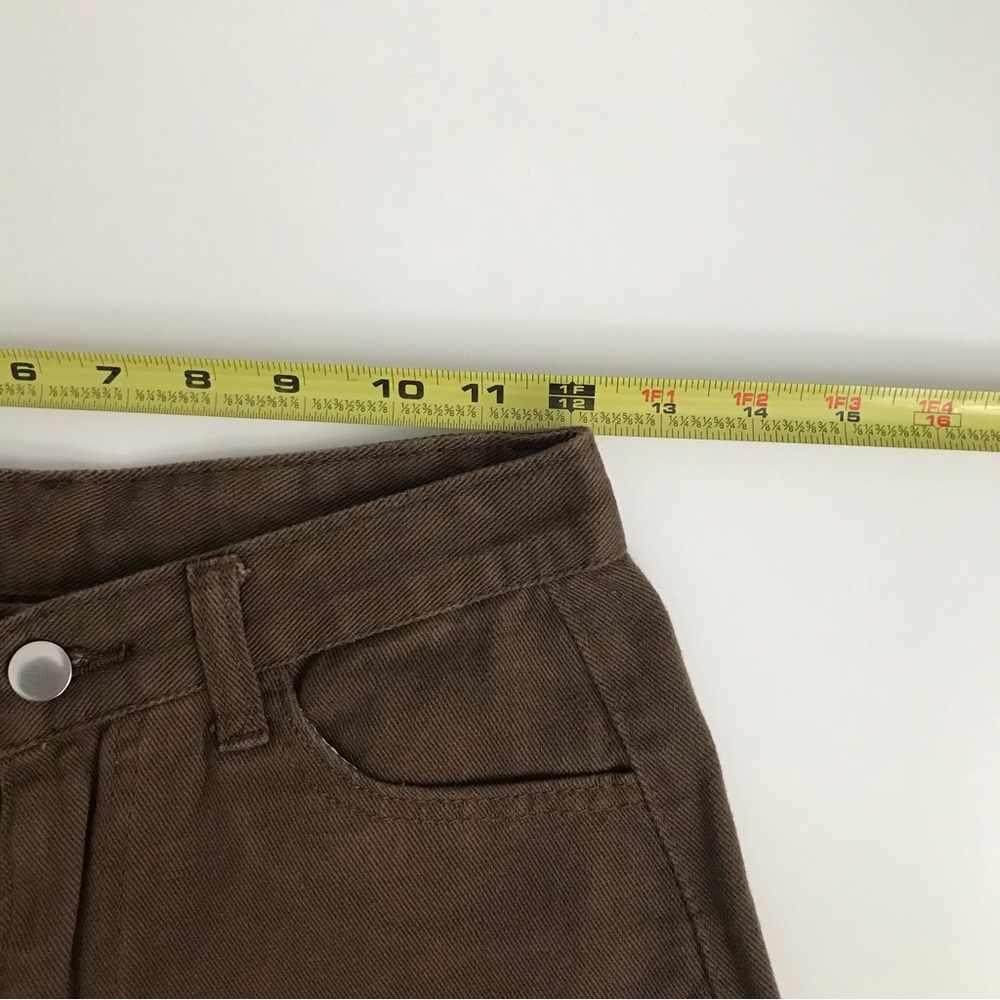 Shein High Rise Short - Picture 5 of 5